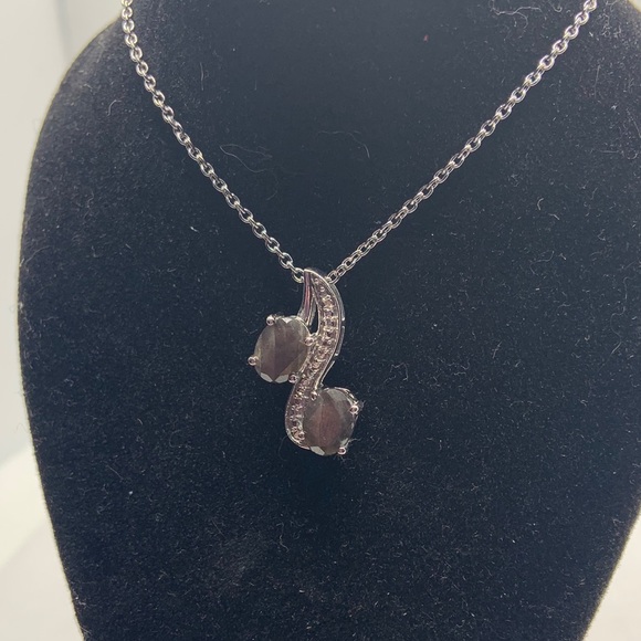 SILVER SAPPHIRE, STERLING SILVER PENDANT - Picture 4 of 8